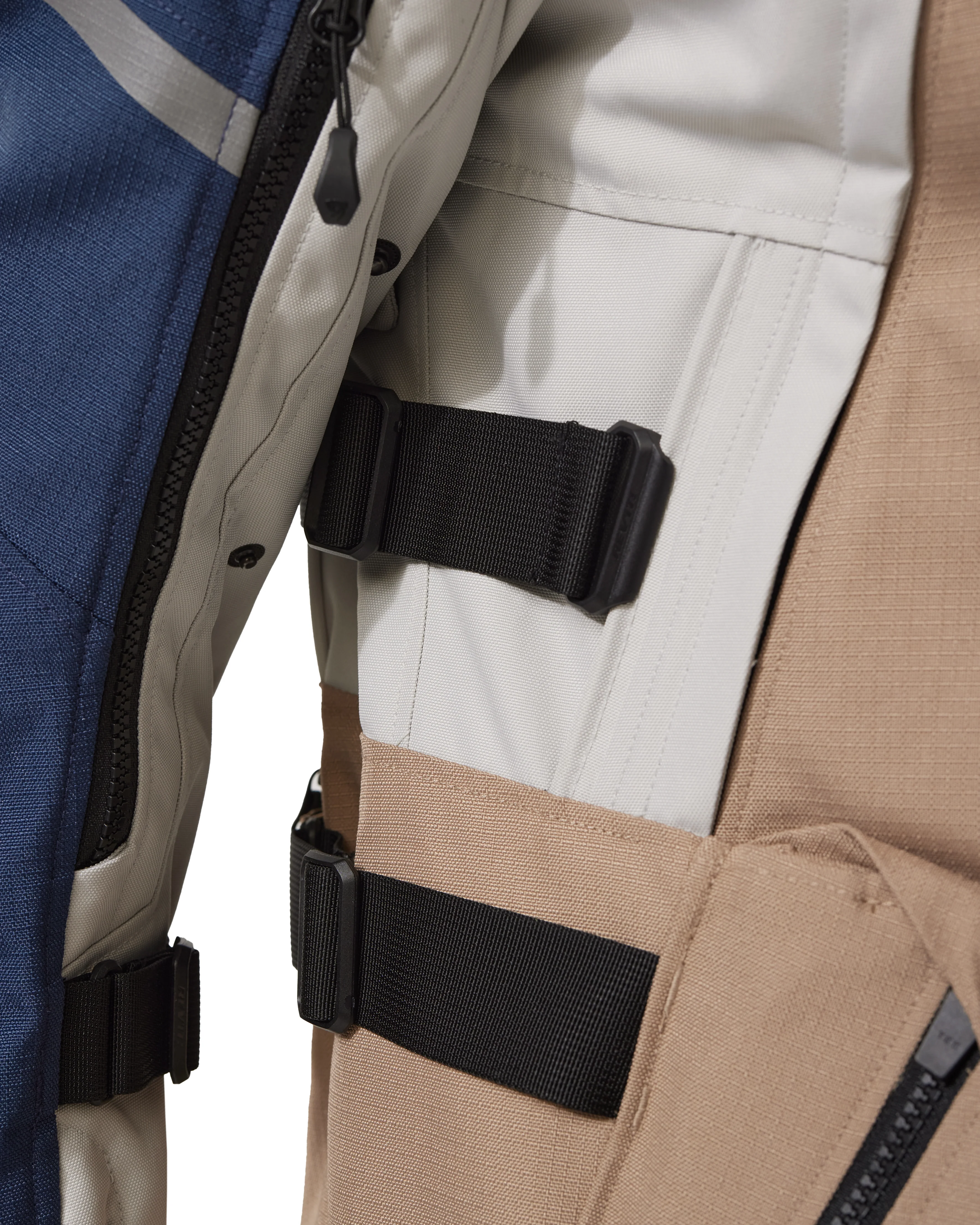 REV'IT! Sand 5 H2O Jacket - Image 14