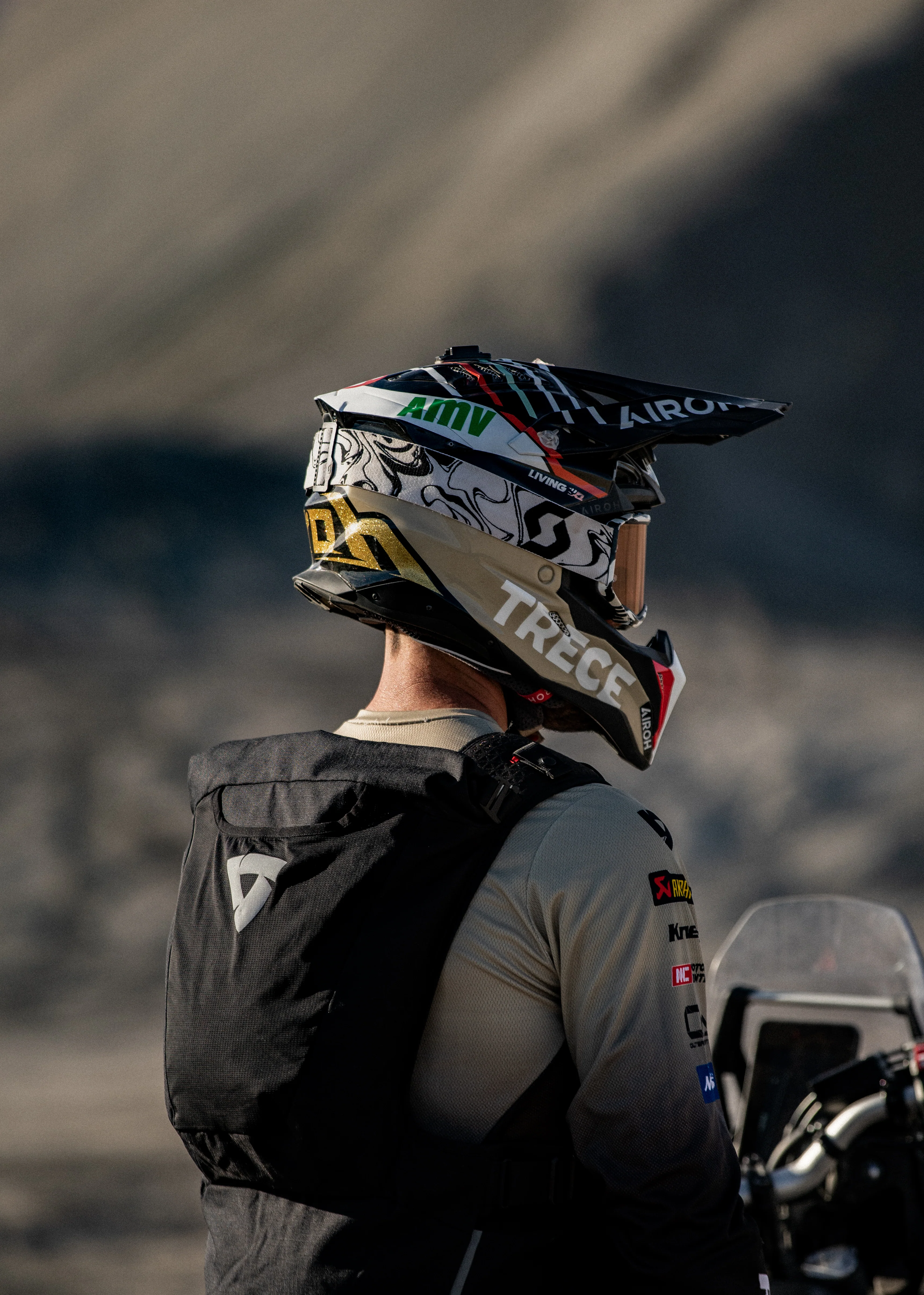 REV'IT! Trail Vest - Image 3